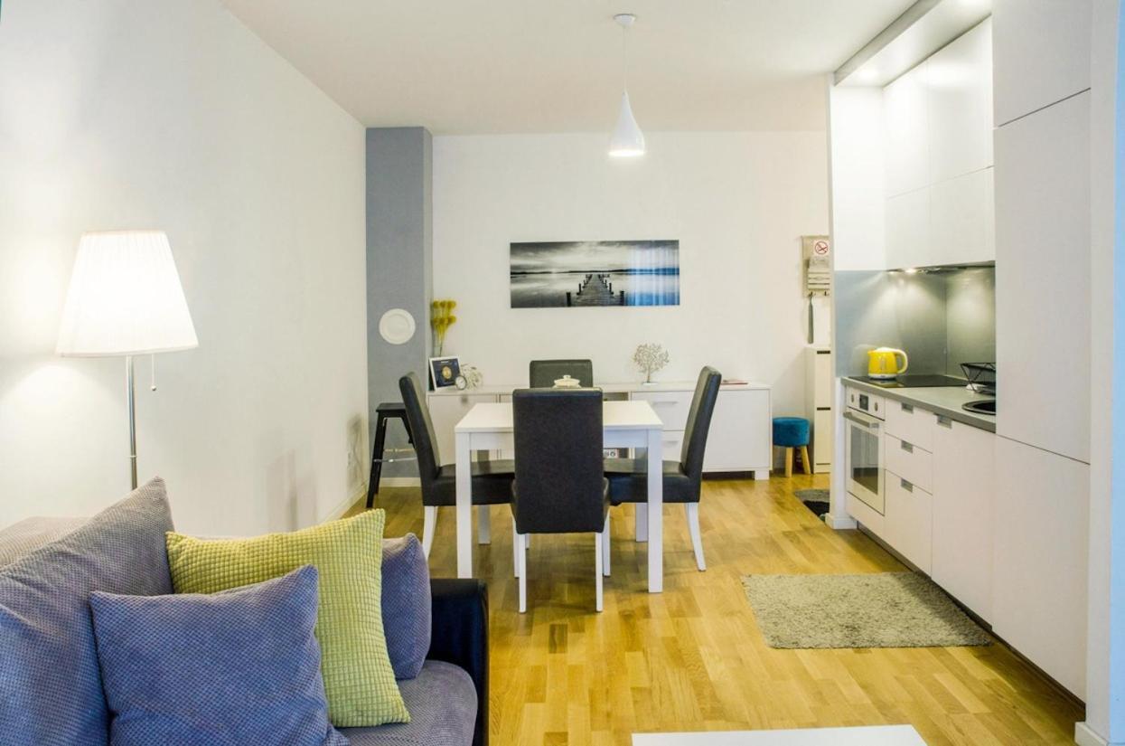 Apartment Sola Zagreb Exteriör bild