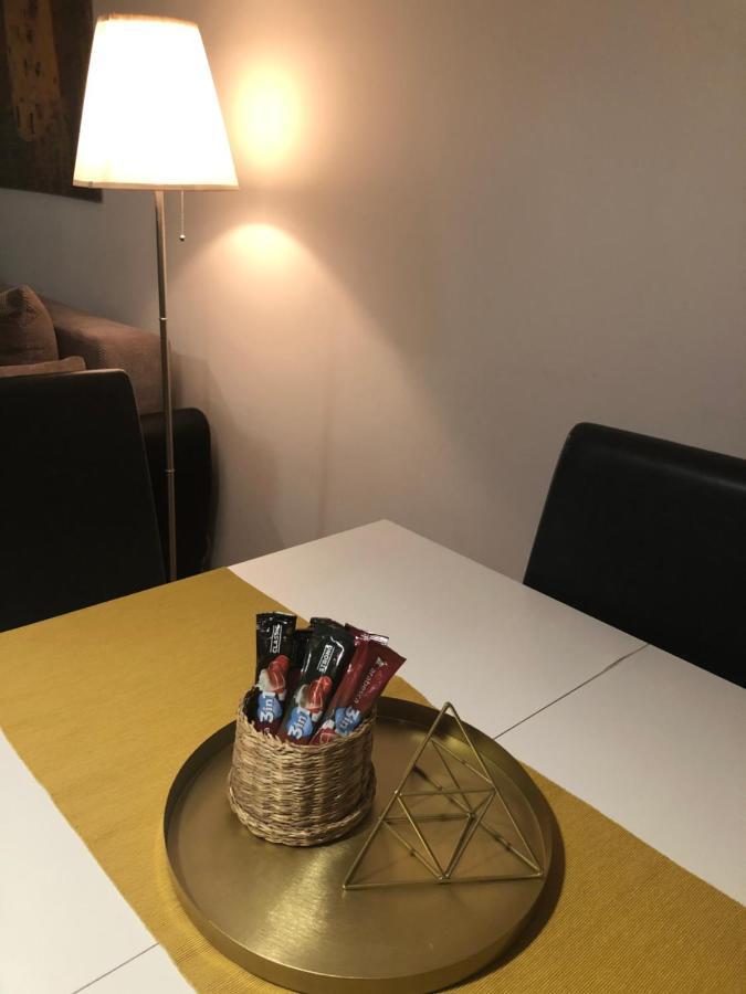Apartment Sola Zagreb Exteriör bild