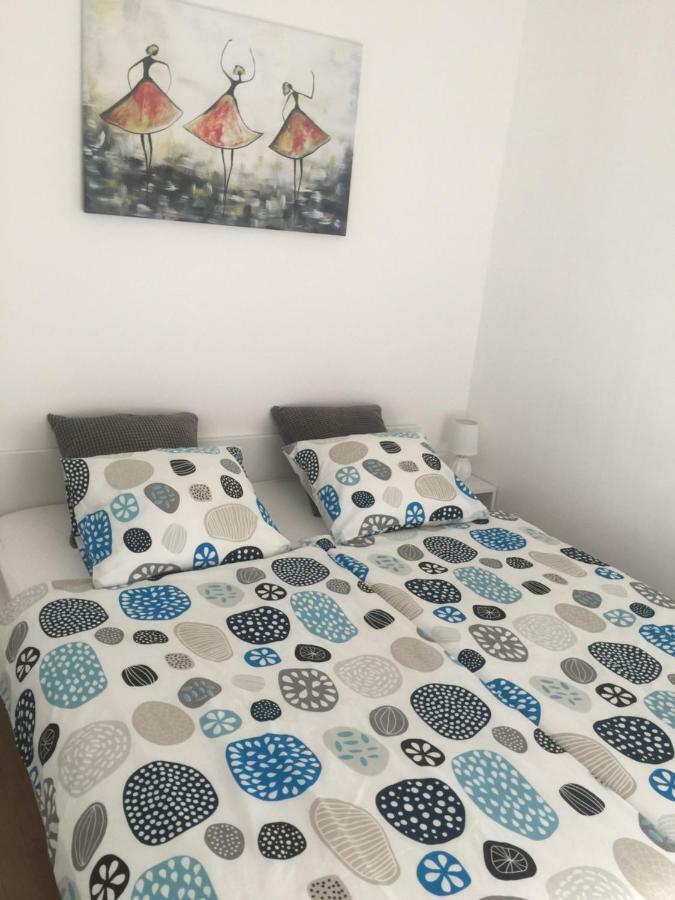 Apartment Sola Zagreb Exteriör bild